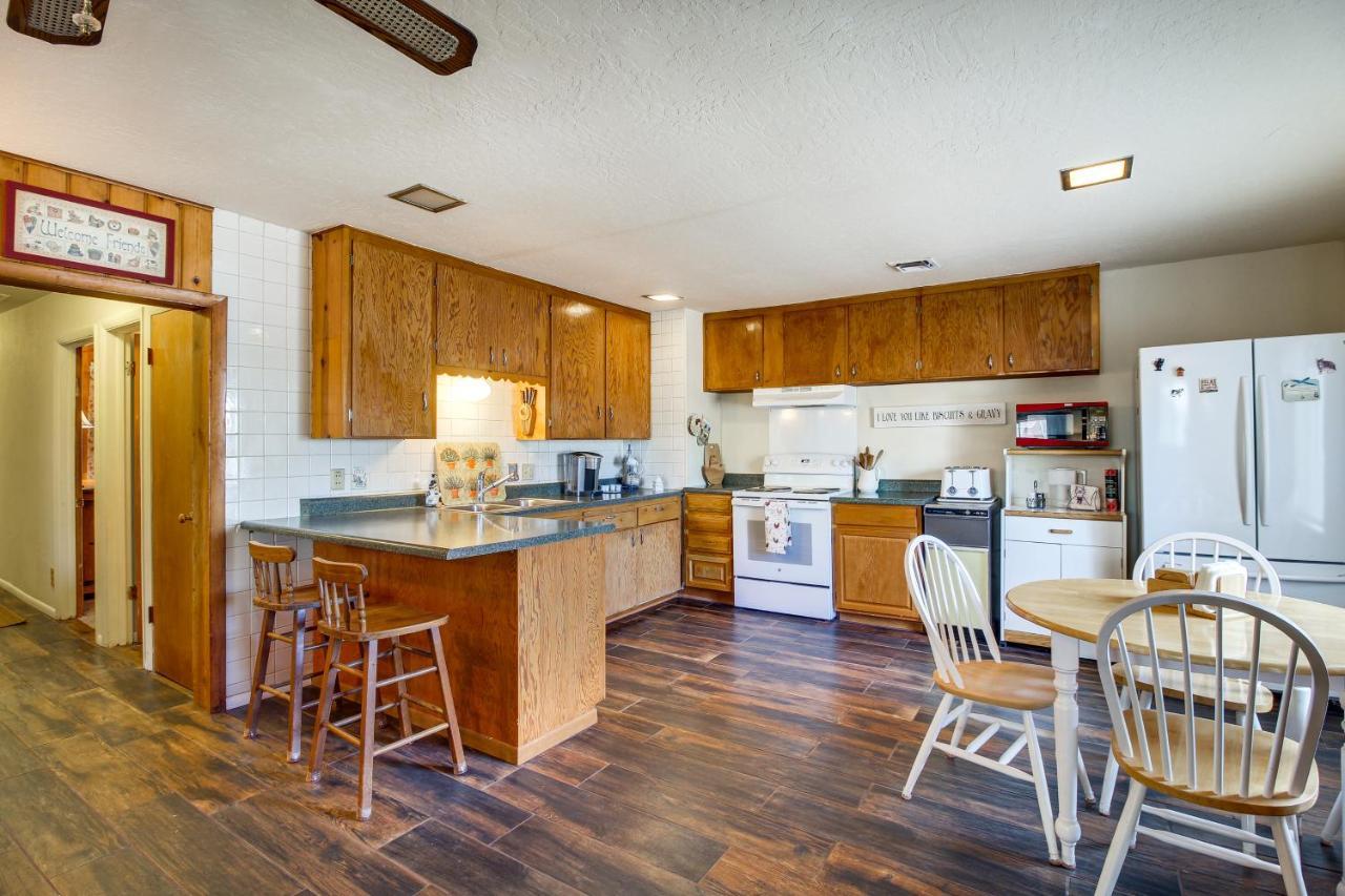 Laptop-Friendly Lakeside Cottage Stay With Gas Grill Pinetop-Lakeside Exteriér fotografie
