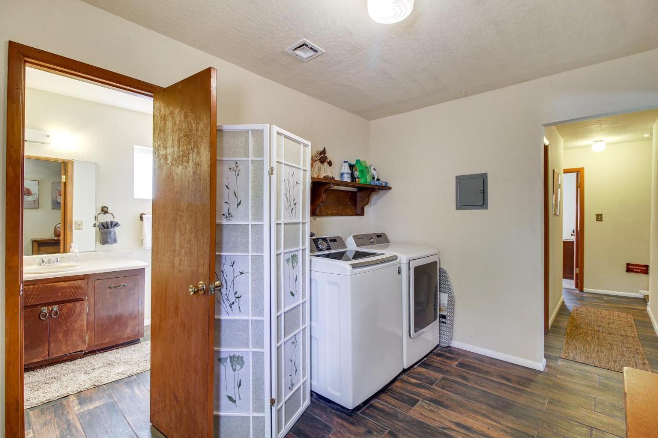 Laptop-Friendly Lakeside Cottage Stay With Gas Grill Pinetop-Lakeside Exteriér fotografie